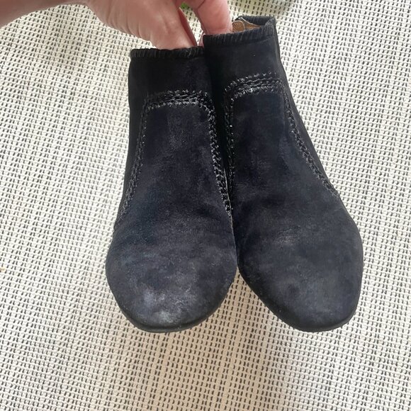 Jack Rogers Black Suede Gemma Ankle Boots - Picture 4 of 7